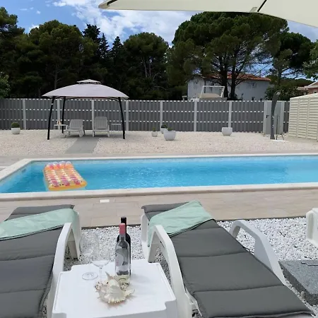 Romantik Pearl With Free Ev Ch-station *