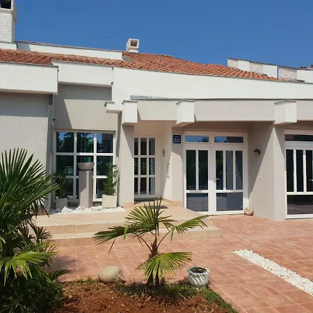 Romantik Pearl With Free Ev Ch-station Apartmán *