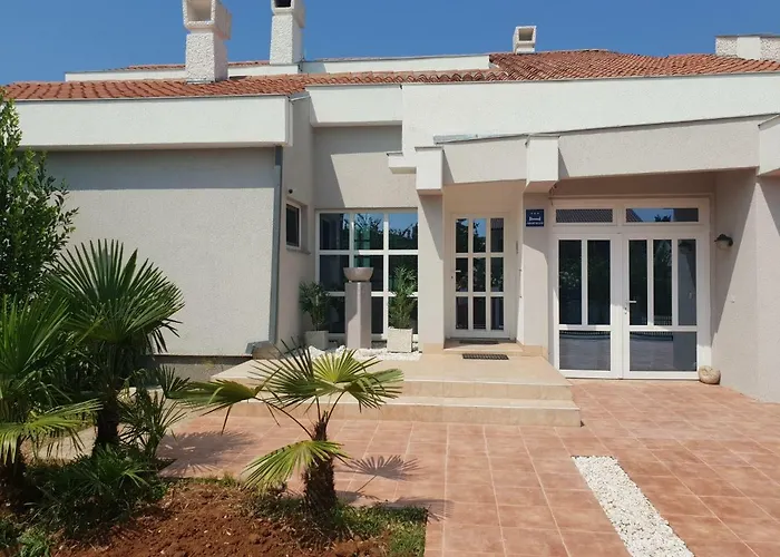 Romantik Pearl With Free Ev Ch-station